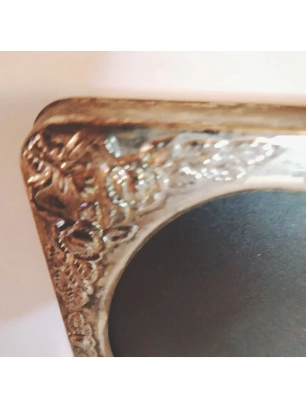 Silver Plate Decorative Photo Frame Oval Design 4x3 Inch Elegant Vintage Regency